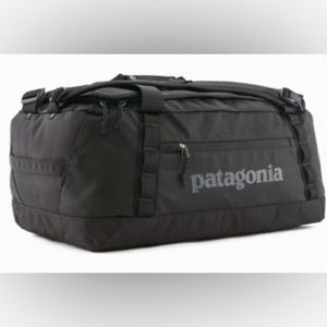 Patagonia Black Hole Duffel and Backpack in one 40L brand new